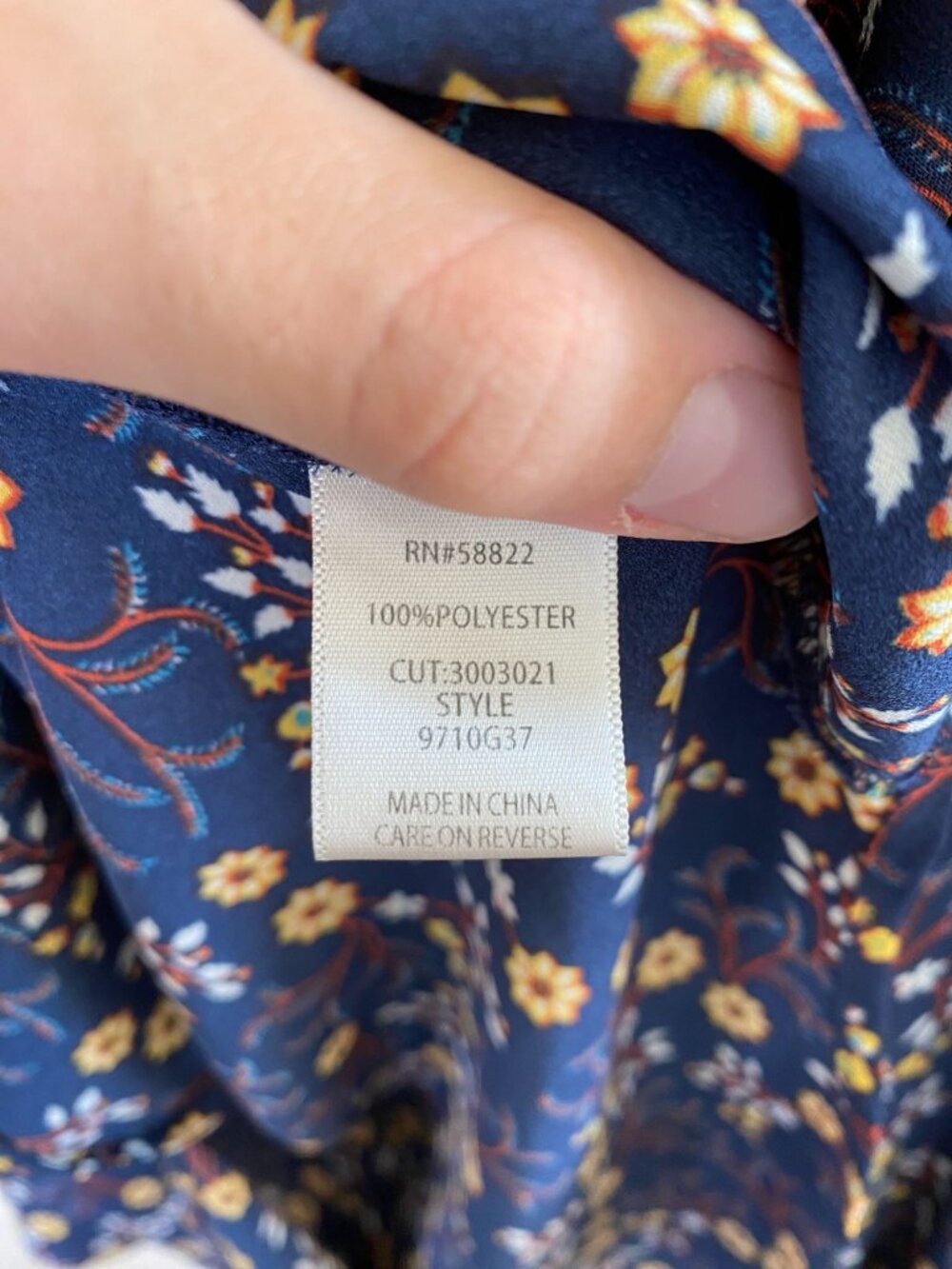 Max Studio Womens Navy Blue Floral Long Sleeve Top Small Yellow Flower Polyester - Picture 4 of 7